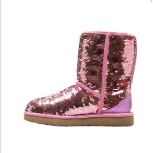 Uggs-Brand New- Pink Sequin